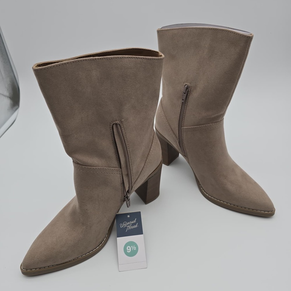 Universal Thread Taupe Boots Size 9.5 - Picture 3 of 7